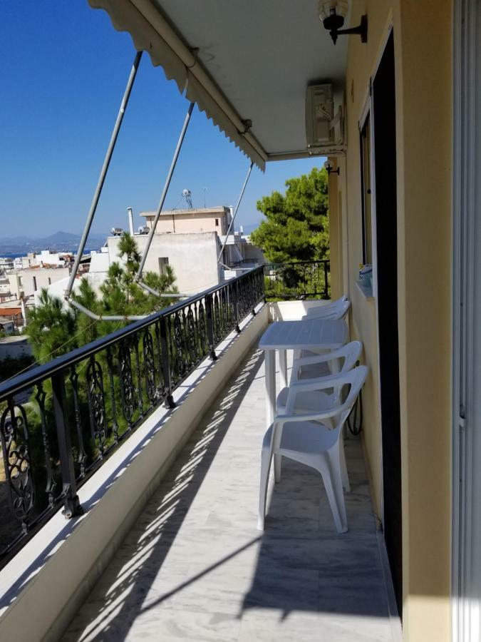Galini Apartment Loutraki  Exterior photo